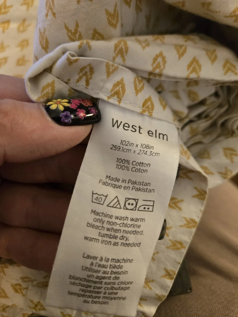 West Elm King Flat Sheet With Mustard Arrow Print